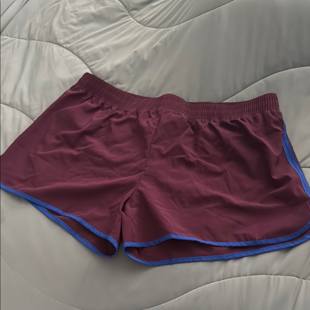 C9 by Champion Red and Blue Athletic Shorts Lightweight Fit